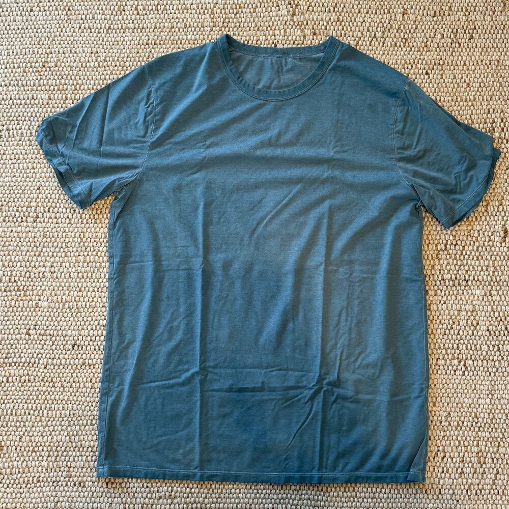 Lululemon Fundamental T in Blue/Grey